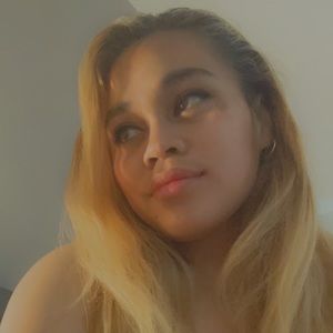 Meet your Posher, Mayble